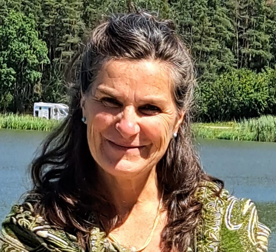 Elisabeth Harder portrait web900